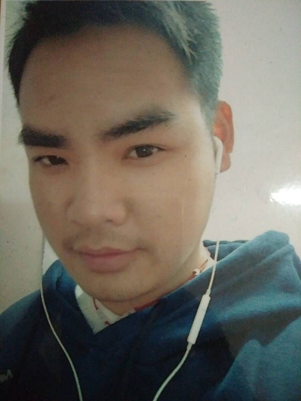 渴望爱的第一张照片--钦州交友中心